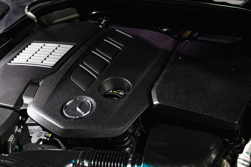 Mercedes Benz-Check-Engine-Diagnosing-Experts